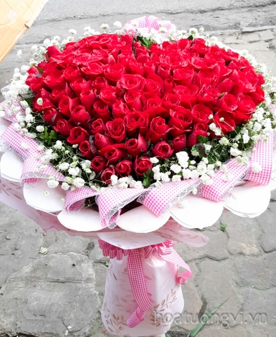 Tư vấn tặng hoa chúc mừng ngày 20/10 cho người yêu
