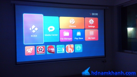 Anh Đông, Xuân Đỉnh - Máy chiếu BenQ W1070 và màn chiếu Dalite 150 Anh Đông, Xuân Đỉnh - Máy chiếu BenQ W1070 và màn chiếu Dalite 150
