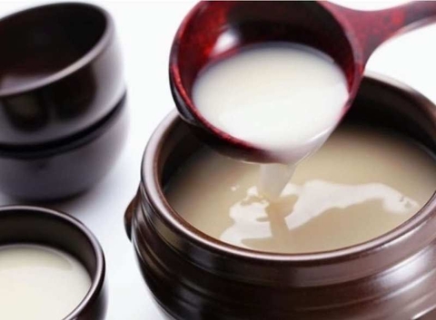 Chỉ 1 Tuần Với Rượu Gạo Cho Làn Da Trắng