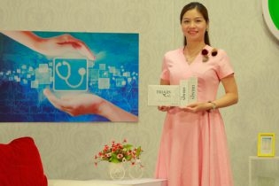 Cô gái 8X chia sẻ bí quyết giữ làn da đẹp bất chấp thời gian