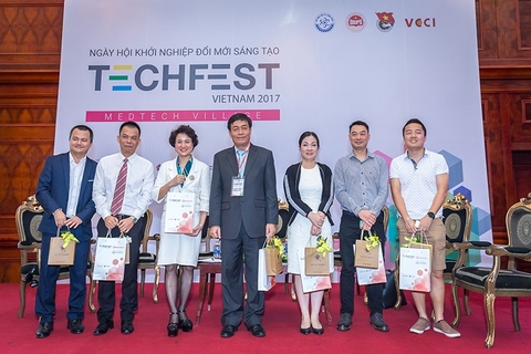 Sao Thái Dương truyền cảm hứng khởi nghiệp trong sự kiện Medtech 2017