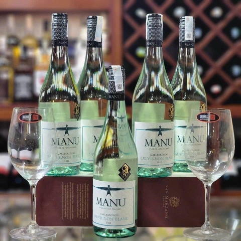 VANG TRẮNG MANU SAUVIGNON BLANC UỐNG NGON GIÁ TỐT