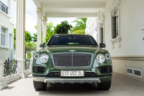 Cận cảnh Bentley Bentayga cá nhân hóa độc nhất Việt Nam Cận cảnh Bentley Bentayga cá nhân hóa độc nhất Việt Nam
