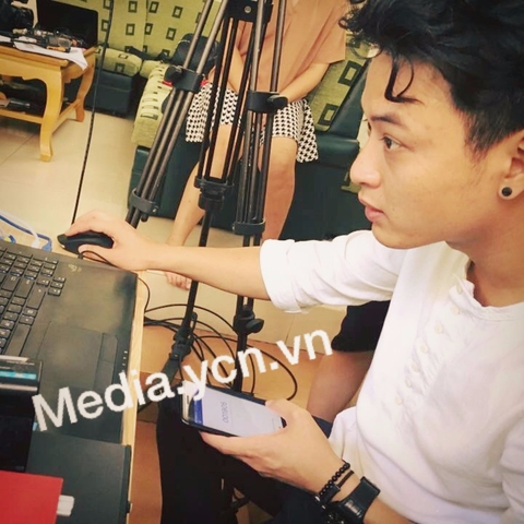 Livestream dịch vụ cho Hồng Đăng - diễn viên đóng Lê Thành (phim Người phán xử) - Hà Nội