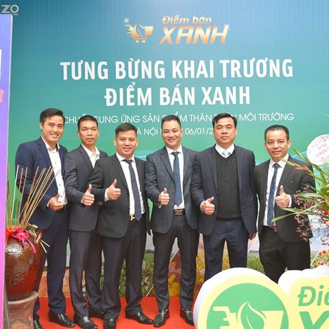 Chụp ảnh khai trương điểm bán Xanh – Chuỗi cung ứng sản phẩm thân thiện môi trường tại Hà Nội