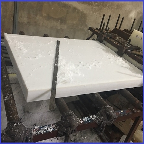 CUNG CẤP THỚT NHỰA PE