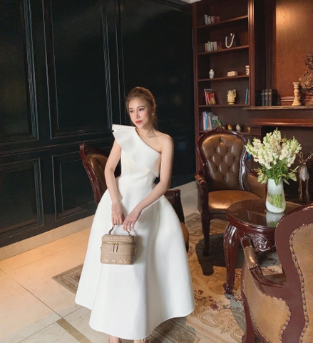 Đầm dáng xòe dài tiểu thư lệch vai phối bèo (Trắng) - M