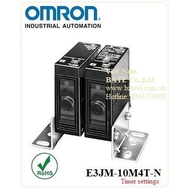 Cảm biến quang Omron E3JM-10M4T-N