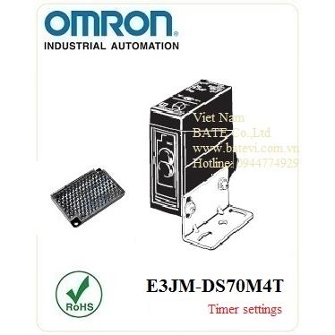 Cảm biến quang Omron E3JM-DS70M4T