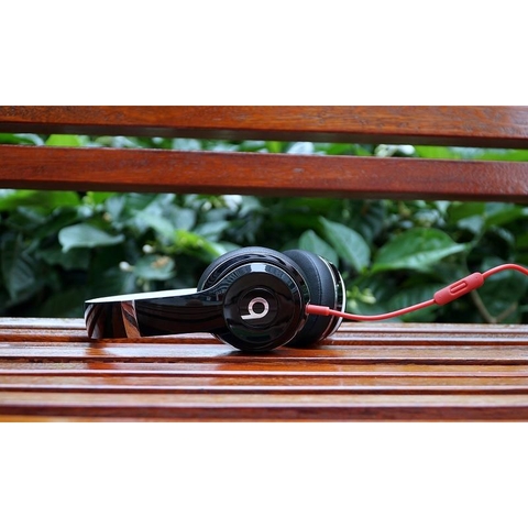 Beats Solo 2 (Like new)