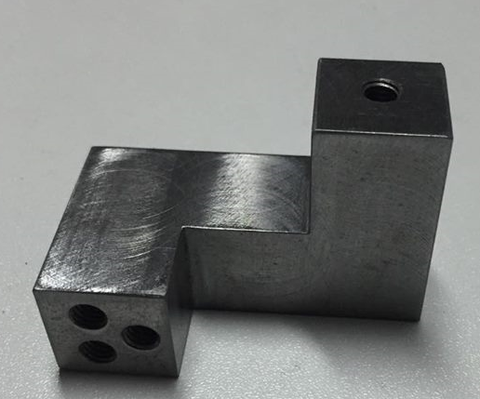 Chốt hãm trong cầu thang máy chất liệu bằng thép 1