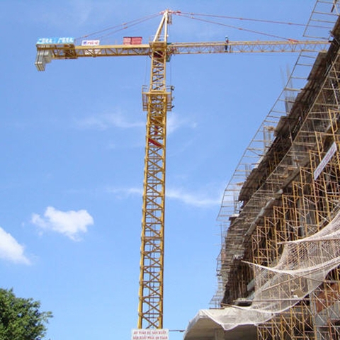 Cẩu tháp QTZ 6015