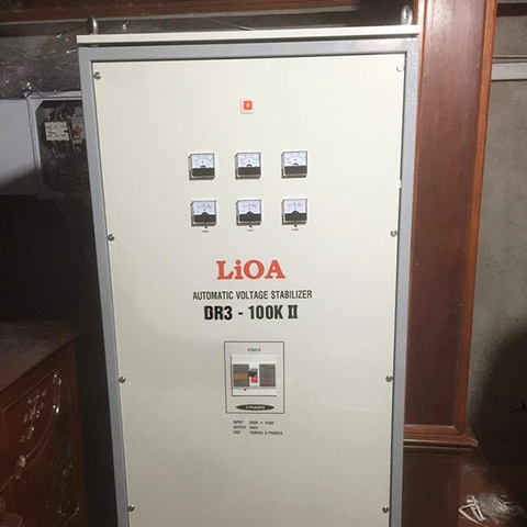 ỔN ÁP LIOA 100KVA 3 PHA 100KW DR3-100K II ĐỜI MỚI 2021 GIÁ BAO NHIÊU?