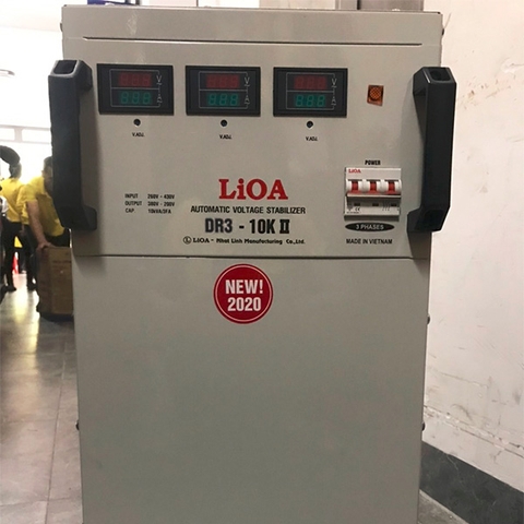 Ổn Áp LiOA 10KVA 3 Pha DR3-10KII Thệ Mới Nhất 2024 Đồng Hồ Điện Tử