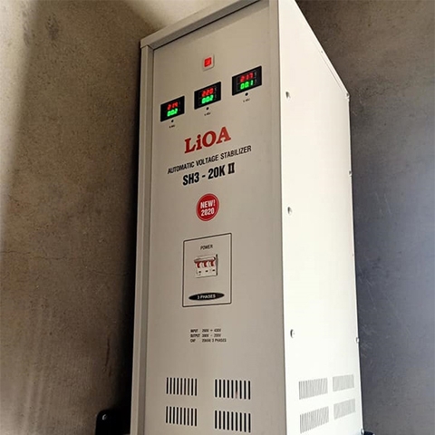 ỔN ÁP LIOA 20KVA 3 PHA 20KW SH3-20K II PHIÊN BẢN MỚI 2024 ĐỒNG HỒ LED