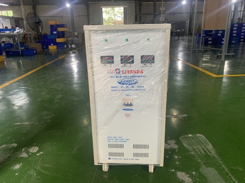 Ổn Áp Litanda 15KVA 3 Pha Dải 260V-430V Dây Đồng 100% Thế Hệ Mới 2023