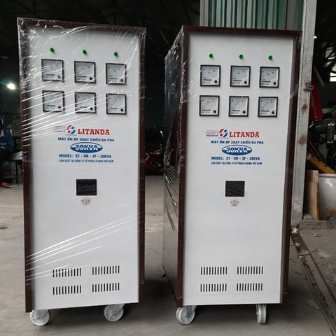 Ổn áp Standa 30KVA DR 3 pha