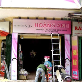 Khi 4 biển là nhà - làm biển cửa hàng tạp hóa khắp Việt Nam
