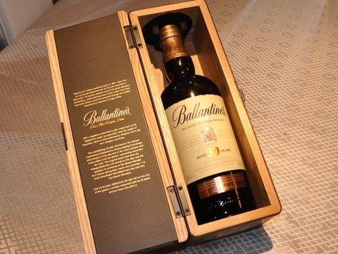 Ballatine's 30 dòng Whisky được người Việt yêu thích và tin dùng