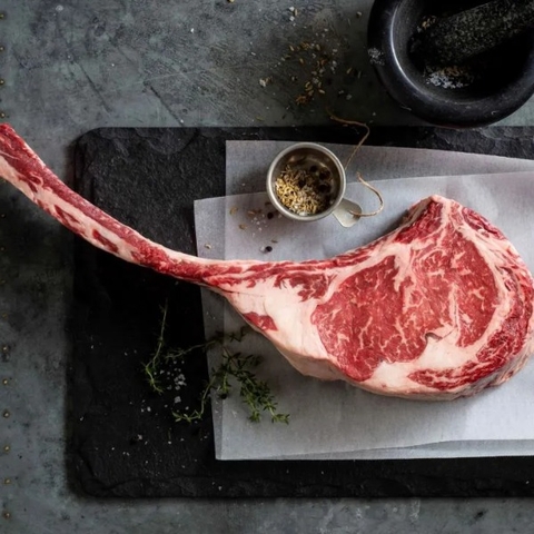 Thăn bò Tomahawk (Loại 2)- US prime Beef