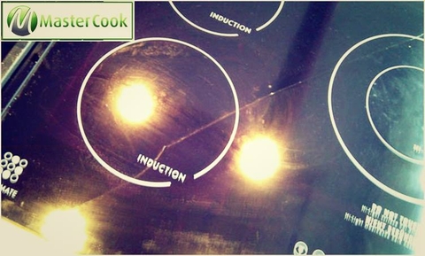 Nguyên nhân và cách khăc phục những vết xước cho bếp từ và bếp điện từ