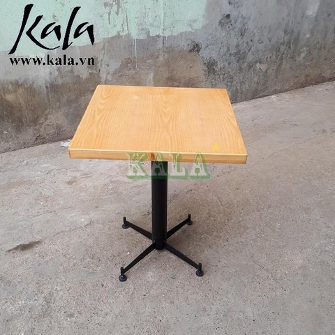 Bàn cafe chân sắt chữ thập vuông 60cm Bàn cafe chân sắt chữ thập vuông 60cm