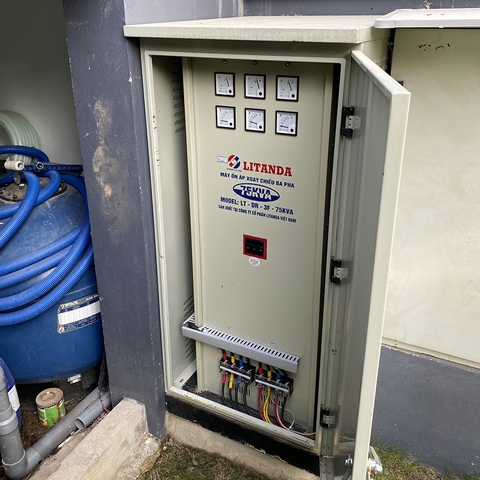 Ổn Áp 3 Pha 75KVA Lioa Litanda Model Mới SH3-75K II Dải 260V-430V