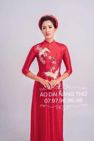 Áo dài truyền thống trẻ