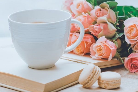 Pha đồ uống nóng nên lựa chọn sử dụng mẫu cốc nào?