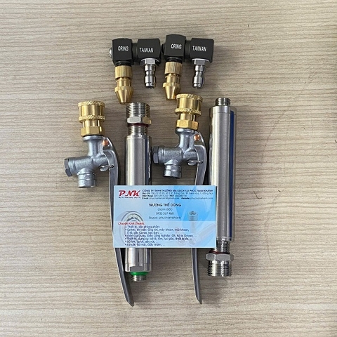 BÉC XỊT RỬA XE VỆ SINH MÁY XOAY 360