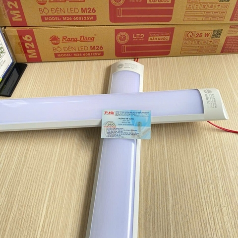BÓNG ĐÈN LED BÁN NGUYỆT RẠNG ĐÔNG 60CM 25W M26 600/25W