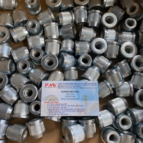 CHỐT BÁNH XE REN 12MM