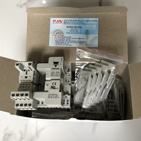 ĐẾ RƠ LE 14 CHÂN ZMI4NA CARLO GAVAZZI