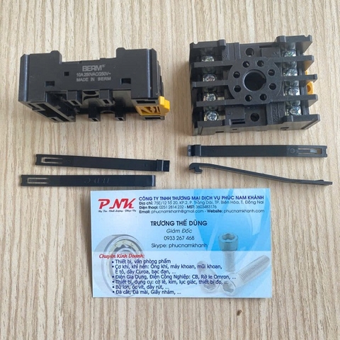 ĐẾ RƠ LE 8 CHÂN BERM 10A 220V PF085A