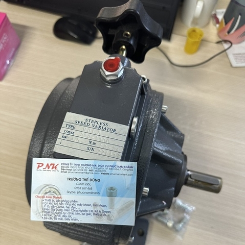 HỘP GIẢM TỐC UD1.5-B3 1.5KW 200-1000RPM CỐT 24MM