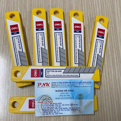 LƯỠI DAO RỌC GIẤY DELI LOẠI LỚN 2011 18MM ( VỈ=10 LƯỠI)