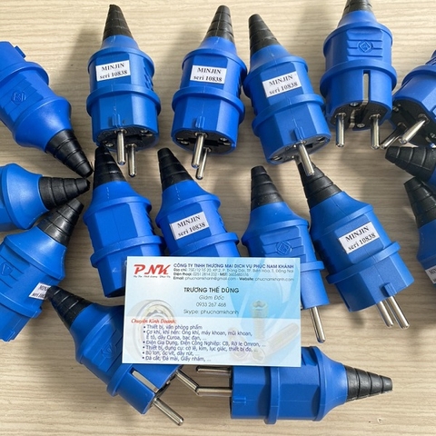 PHÍCH CẮM DI ĐỘNG CAO SU KÍN NƯỚC MJ-10838 2P 16A 250V IP44 2P+E