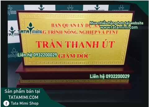 Biển chức danh Ban Quản lý bằng inox và đế gỗ