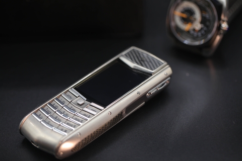 Vertu Ascent Ti Carbon