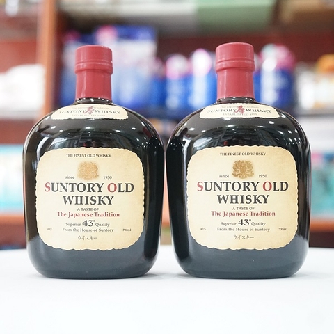 Rượu Suntory Old Whisky 700ml Nhật Bản( kèm hộp)
