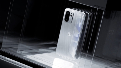 OnePlus Ace 6 – “Chiến Binh” Snapdragon 8 Elite Màn 165Hz & Pin Gần 8.000mAh