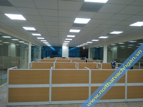 Vách ngăn bàn làm việc gỗ VNB01GG