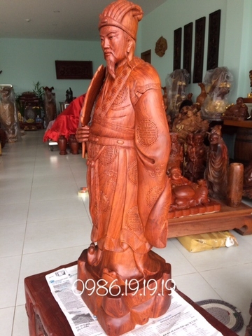 Tượng khổng minh gỗ hương gia lai, Cao 80cm rộng 30cm sâu 23cm