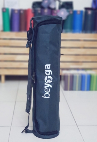 Túi đựng thảm yoga cao cấp beYoga 65x17cm chụp tại shop
