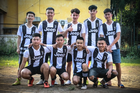 Hoa Sua's league