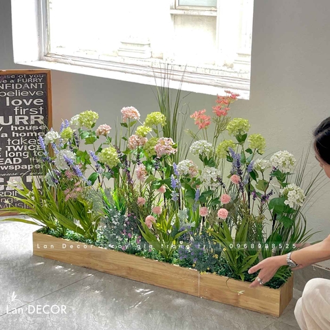 Bồn hoa tú cầu trang trí quán cafe ấn tượng (1m2x20cmx55cm)- CC924