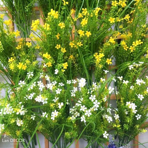 Hoa giả - Cành hoa nhí trắng trang trí tiểu cảnh LanDecor - HC1090