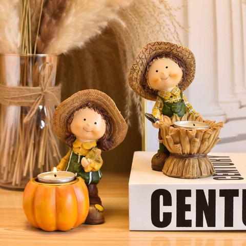 Chân nến cậu bé nông trại (11,5x7,5x15,7cm)- DC088