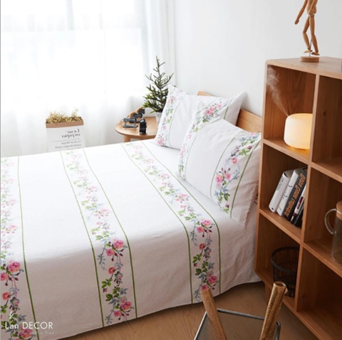 Bộ chăn ga gối thiết kế Landecor mẫu thêu hoa dây Vintage - BCG550