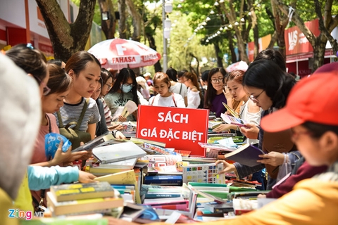 Sau 7 ngày, Hội sách TP.HCM 2018 thu 60 tỷ đồng